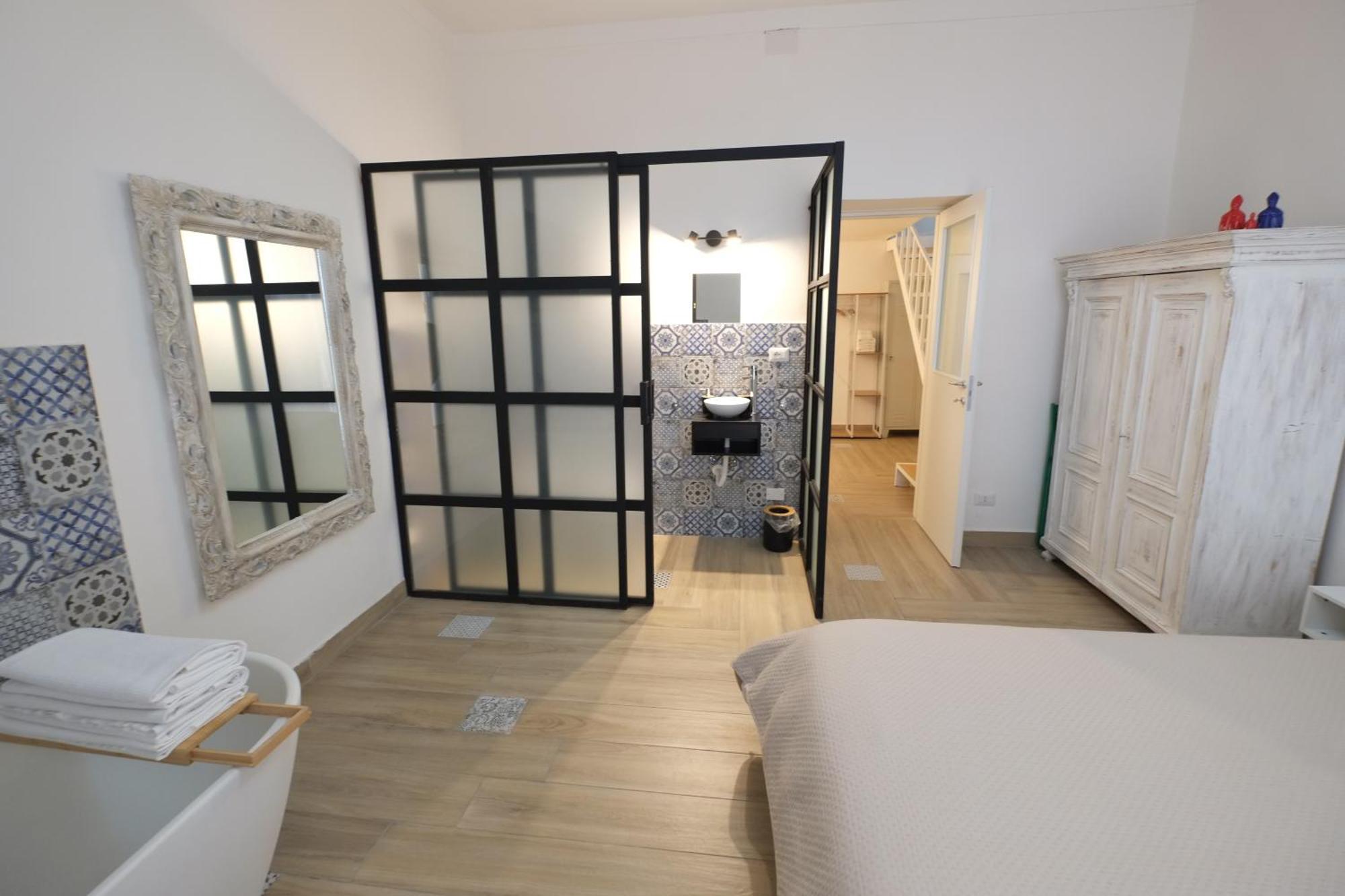 נאפולי Suite Apartment Casa Lu מראה חיצוני תמונה
